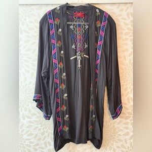 Tigerlily Women’s OS Black Boho Batik Aztec Embroidered Open Front Kimono Top